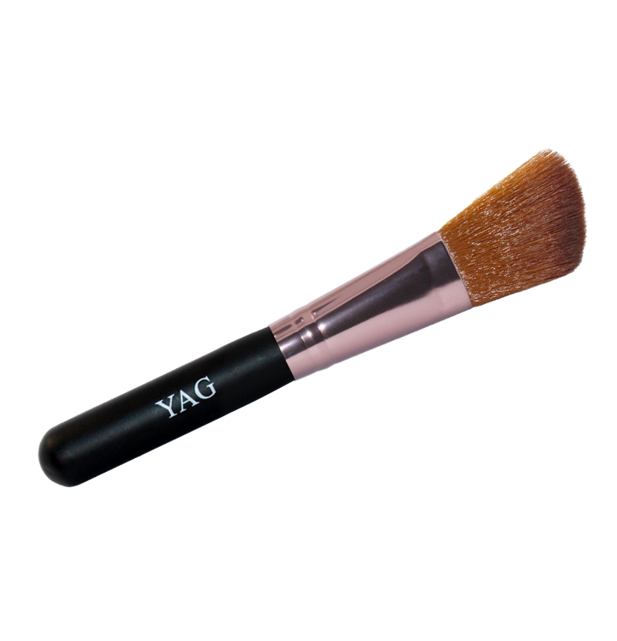 Rouge brush